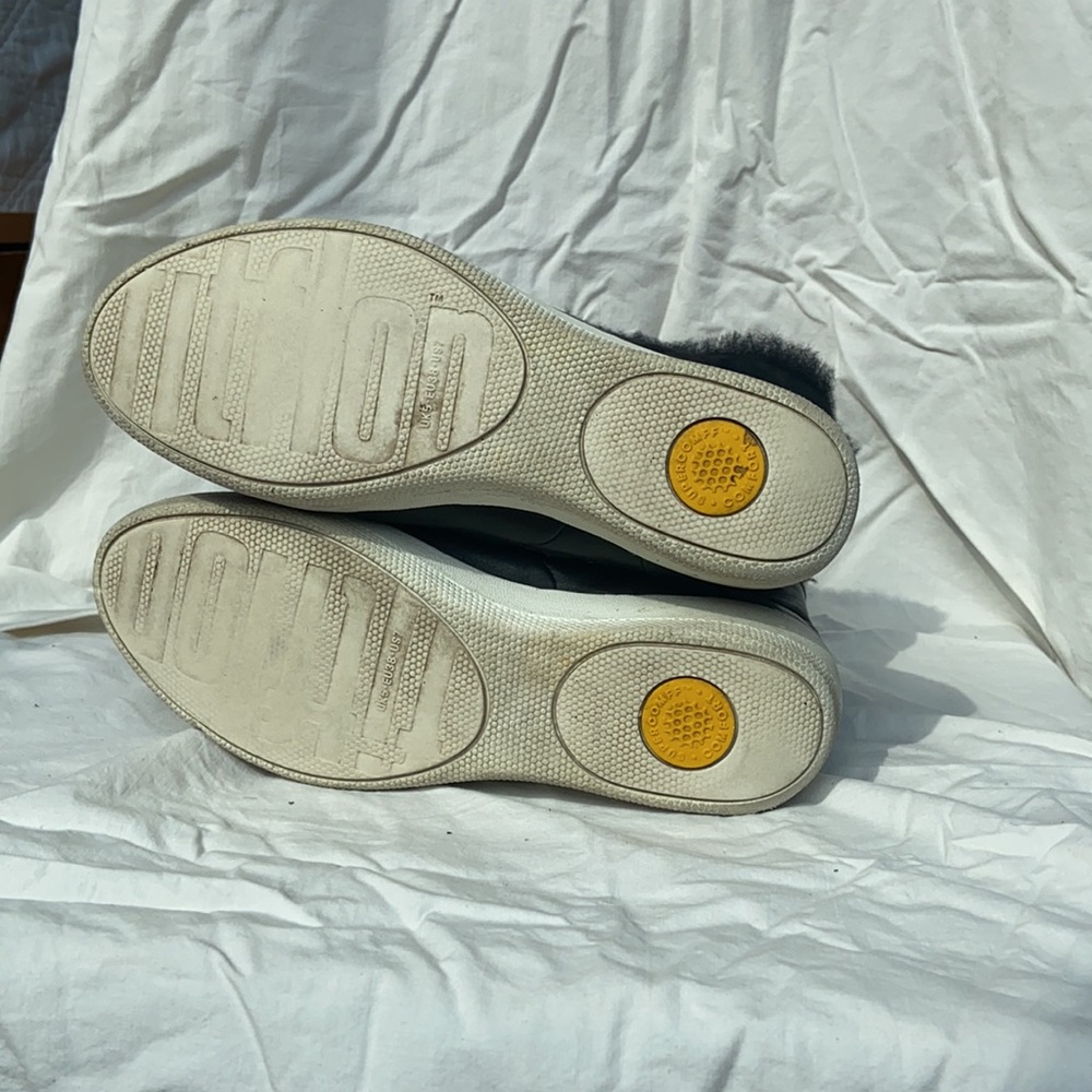 Supercomff Shoes - Picture 3 of 4